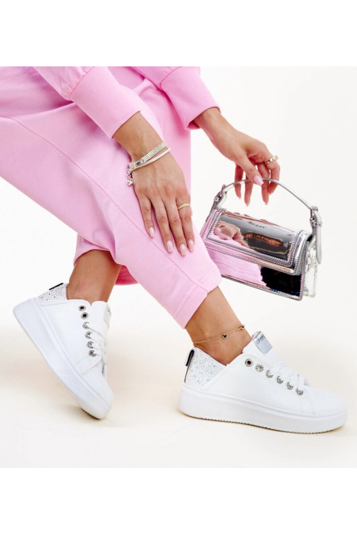 Baltai-sidabrinės sportinės bateliai... Baltai-sidabrinės sportinės bateliai...