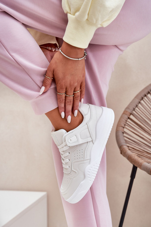 sportiniai bateliai Sneakers modelio batai Moteriškas iš eko odos baltos spalvos Telisiria sportiniai bateliai Sneakers modelio batai Moteriškas iš eko odos baltos spalvos Telisiria