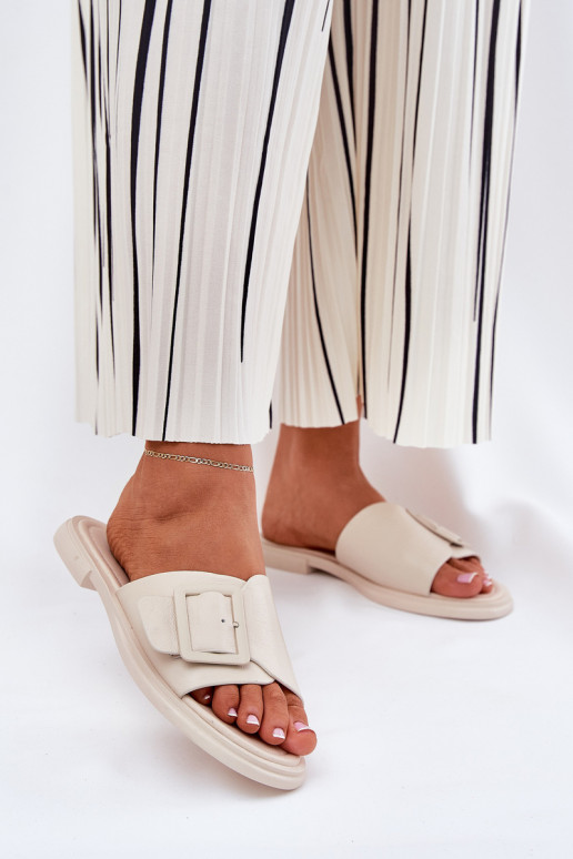 Odinės šlepetės Moteriškas su sagtimis D&A SJ2302-01 smėlio spalvos