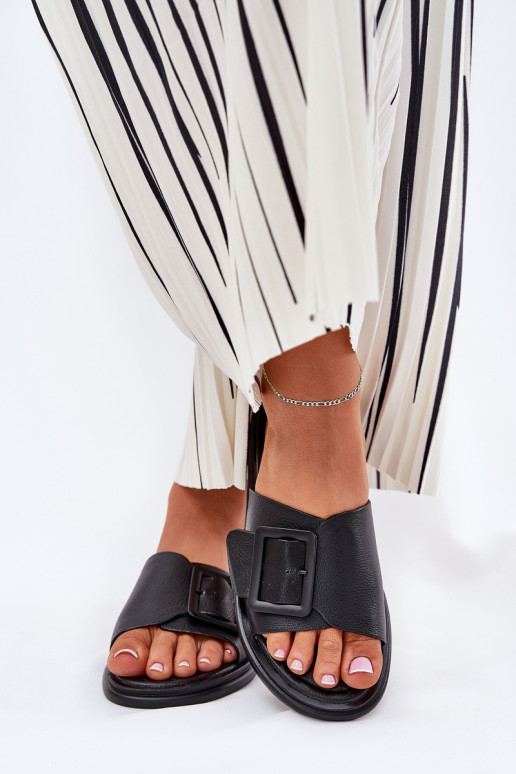 Odinės šlepetės Moteriškas su sagtimis D&A SJ2302-01 juodos spalvos