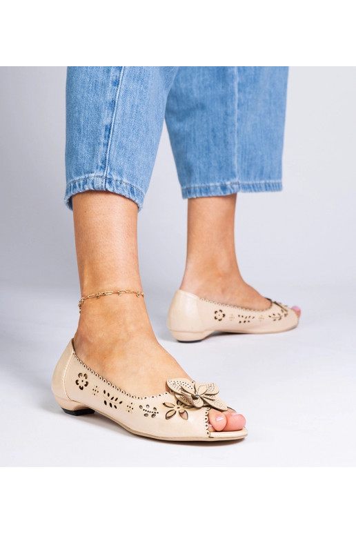 Bežinės ażurolės balerinės su atviru... Bežinės ażurolės balerinės su atviru...