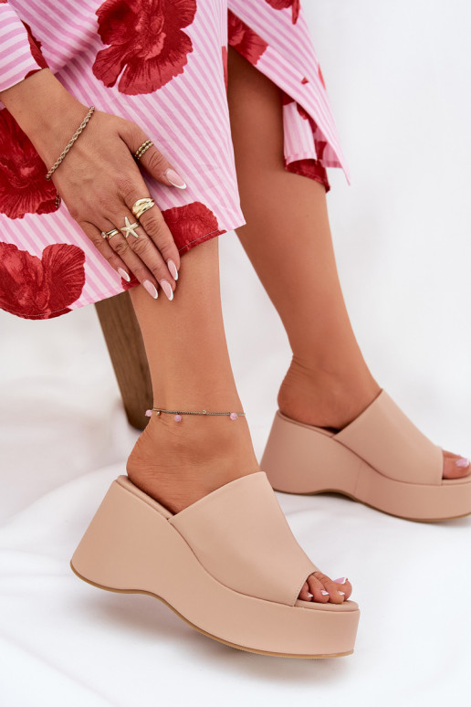 Eko Odinės šlepetės Moteriškas su platforma I Koturnie smėlio spalvos Kisoffi