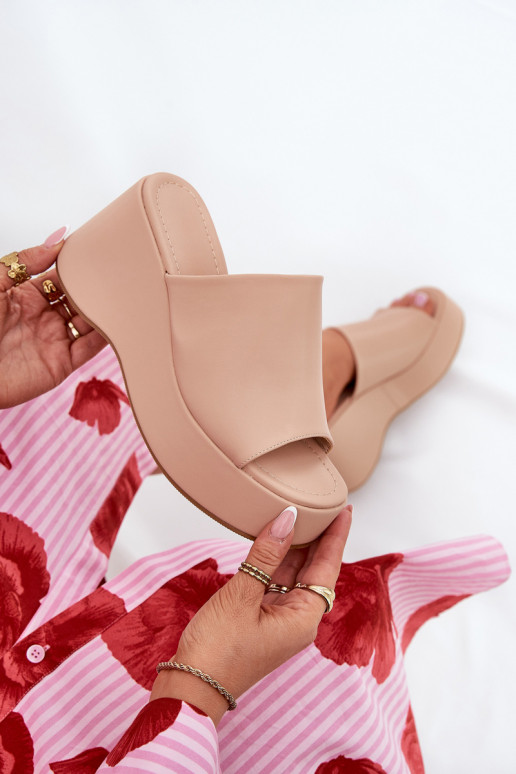 Eko Odinės šlepetės Moteriškas su platforma I Koturnie smėlio spalvos Kisoffi