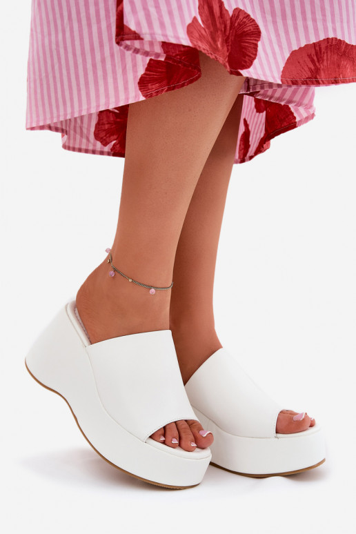 Eko Odinės šlepetės Moteriškas su platforma I Koturnie baltos spalvos Kisoffi