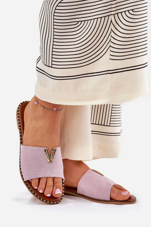 Moteriškos šlepetės su plačiais kulniukais Su puošniaisi Detalami Violetinės spalvos Saliena