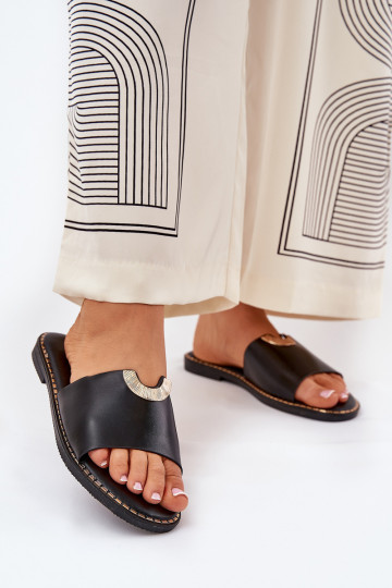 Moteriškos šlepetės Eko Oda Su puošniaisi Detalami juodos spalvos Mevith