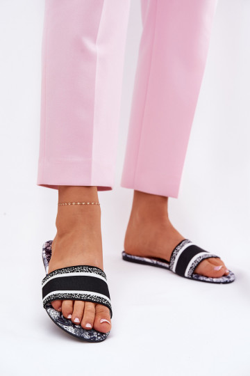 Raštuotas lygiapadžiai Moteriškos šlepetės juodos spalvos Leysi