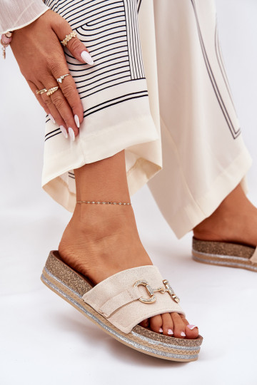 Moteriškos šlepetės su platforma su aukso spalvos detalėmis Ir blizgučiai smėlio spalvos Morisela