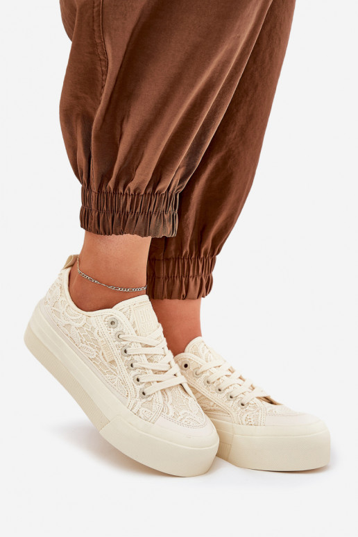 su nėrinių motyvais Laisvalaikio bateliai Big Star RR274746 smėlio spalvos