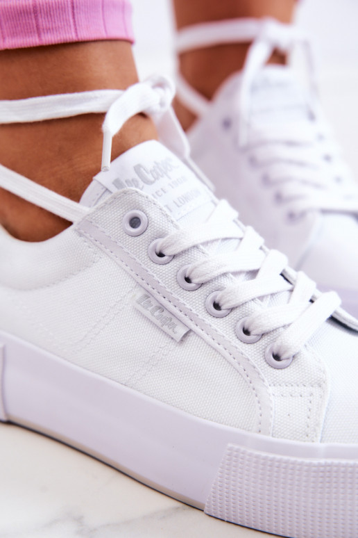 Sportbačiai su platforma Lee Cooper LCIN-22-31-0884L baltos spalvos Sportbačiai su platforma Lee Cooper LCIN-22-31-0884L baltos spalvos