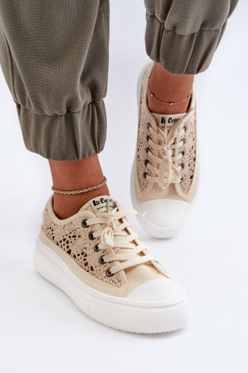 su nėrinių motyvais Laisvalaikio bateliai Lee Cooper LCIN-23-44-1620 smėlio spalvos