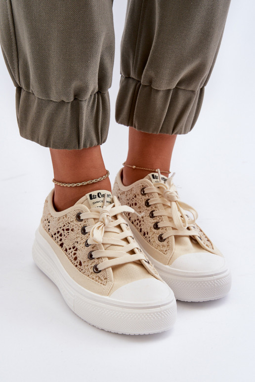 su nėrinių motyvais Laisvalaikio bateliai Lee Cooper LCIN-23-44-1620 smėlio spalvos