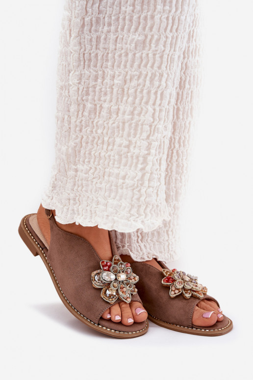 Moteriškos basutės su plačiais kulniukais su ornamentais S.Barski KV27-001 smėlio spalvos