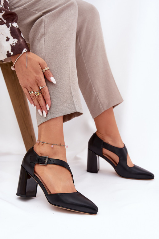 Oda Bateliai su kulniukais su sagtimis Vinceza 91133 juodos spalvos