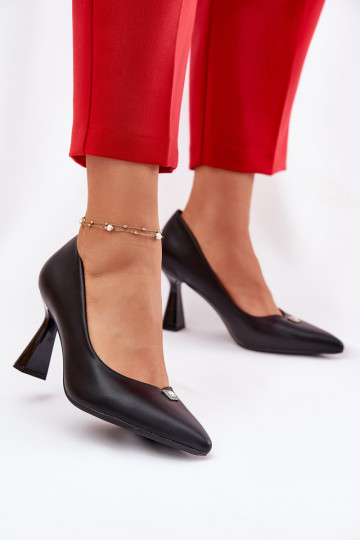 Elegantiško stiliaus Bateliai Įjungta Rozszerzanej Szpilce Vinceza 62222 juodos spalvos