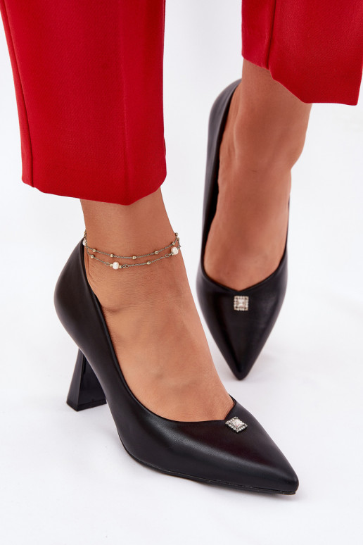 Elegantiško stiliaus Bateliai Įjungta Rozszerzanej Szpilce Vinceza 62222 juodos spalvos