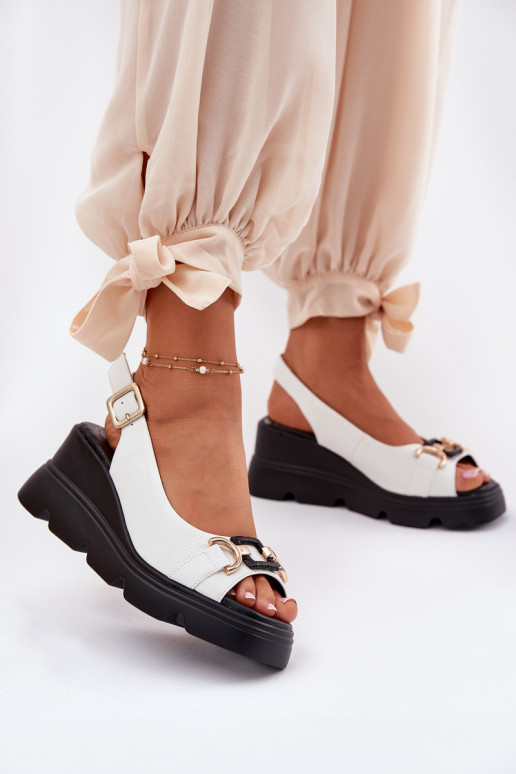 Moteriškos basutės Moteriškas Ant pleišto ir platforma su ornamentais Artiker 56C1588 baltos spalvos