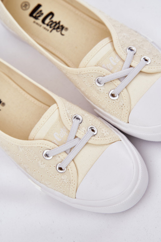 Sportbačiai Laisvalaikio bateliai Z Haftem Lee Cooper LCIN-25-31-3445L smėlio spalvos