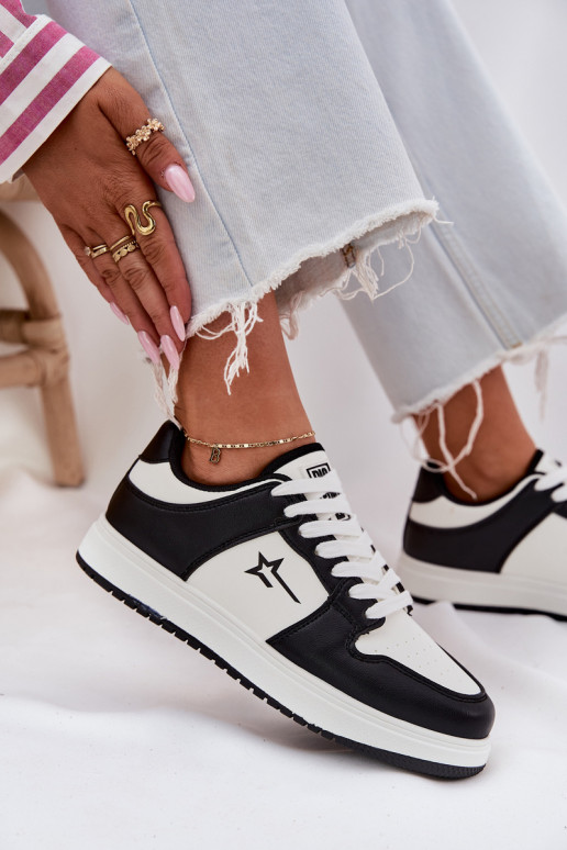 Sneakers modelio batai Moteriškas Big Star RR274A240 HI-POLY SYSTEM Baltos-juodos spalvos