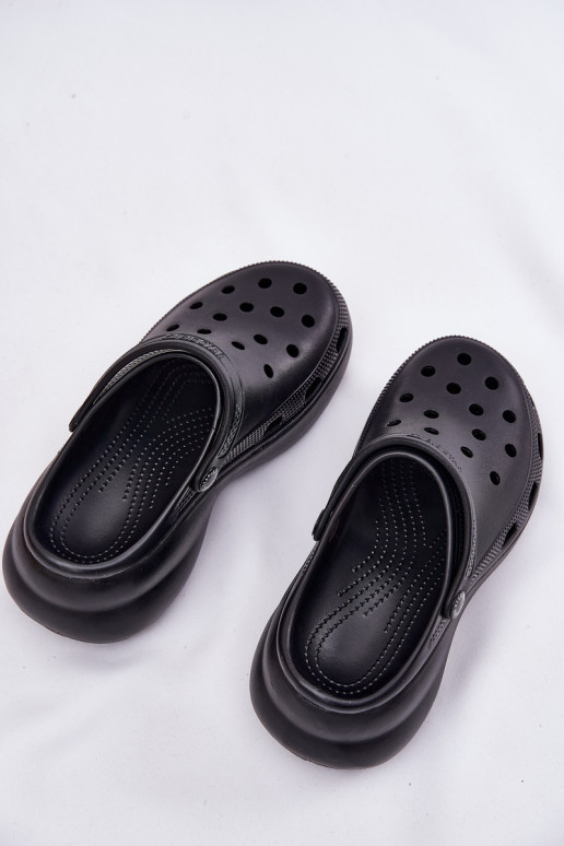 Lengvos šlepetės Moteriškos šlepetės su madingais masyviais padais Big Star RR274A118 juodos spalvos