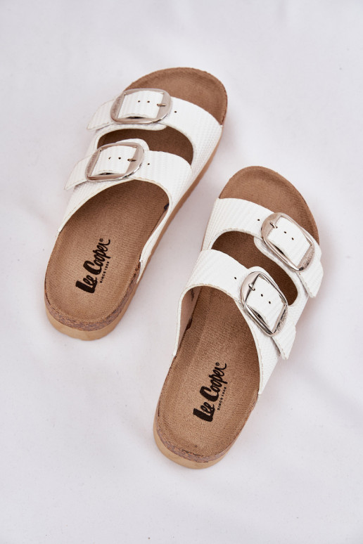 Moteriškos šlepetės Platformie su sagtimis Lee Cooper LCIN-25-35-3496L baltos spalvos