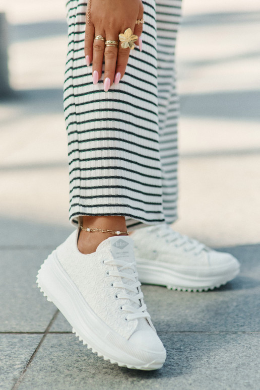 Laisvalaikio bateliai Z Haftem su platforma Lee Cooper LCIN-25-31-3465L baltos spalvos