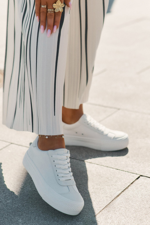 Laisvalaikio bateliai su platforma Big Star RR274337 baltos spalvos