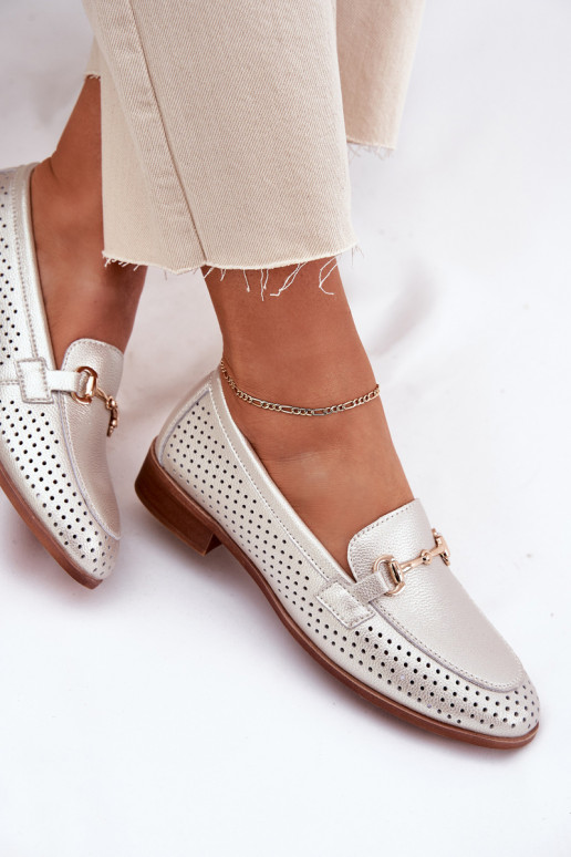 Oda moteriški mokasinai su ornamentais su plačiais kulniukais S.Barski LR51-594 sidabro spalvos