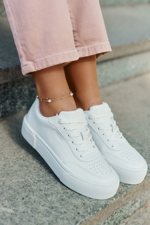 Žemas Sneakers modelio batai iš eko odos Big Star RR274303 baltos spalvos Žemas Sneakers modelio batai iš eko odos Big Star RR274303 baltos spalvos