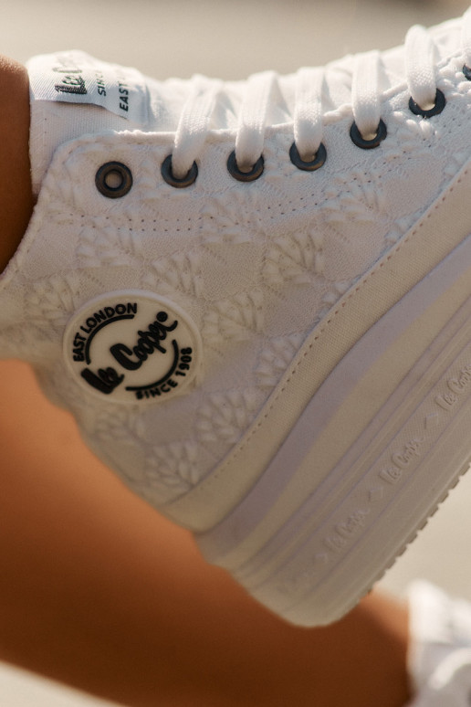 Laisvalaikio bateliai su platforma Lee Cooper LCIN-25-44-3209L Biale