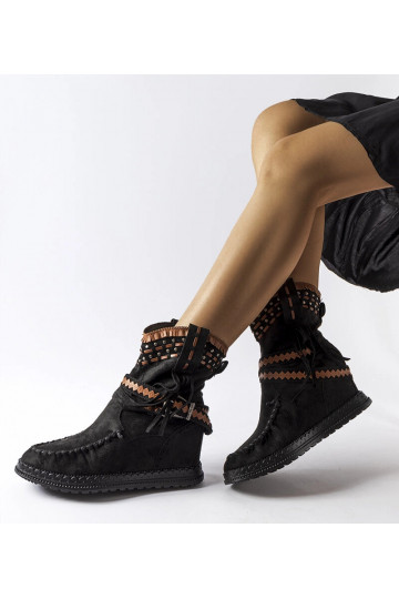 Tamsiai rudi aulinukai ant platformos, „Beausoleil"