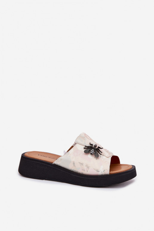 Odinės šlepetės Moteriškas Z Broszką Vinceza 66752 smėlio spalvos