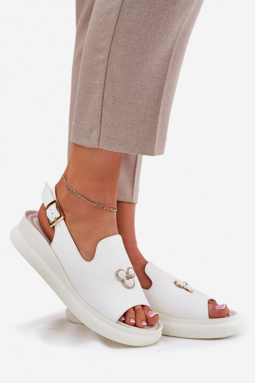 Moteriškos basutės Moteriškas su ornamentais Vinceza 66757 baltos spalvos