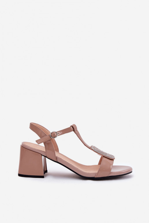 Oda Lakuotos basutės moterims su kulniukais su ornamentais Vinceza 91134 smėlio spalvos