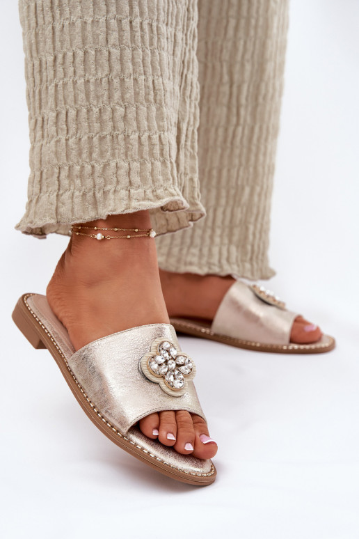 Moteriškos šlepetės su plačiais kulniukais Su puošniais Detalem S.Barski KV51-087 aukso spalvos