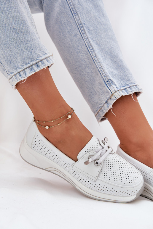 Oda batai Pagaminta iš natūralios odos su platforma Artiker 56C2101 baltos spalvos