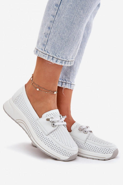 Oda batai Pagaminta iš natūralios odos su platforma Artiker 56C2101 baltos spalvos