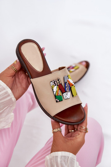 Moteriškos šlepetės su plačiais kulniukais su ornamentais aukso spalvos Clelione