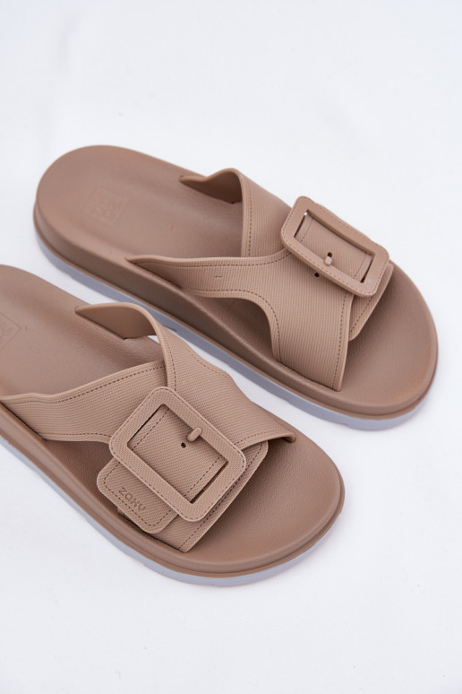 Kvepiantis Moteriškos šlepetės dekoruoti su sagtimis ZAXY RR285076 smėlio spalvos Kvepiantis Moteriškos šlepetės dekoruoti su sagtimis ZAXY RR285076 smėlio spalvos