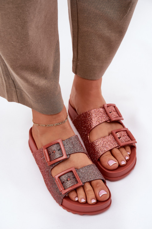 Kvepiantis Moteriškos šlepetės su blizgesiu I su sagtimismi ZAXY RR285025 rožinės spalvos