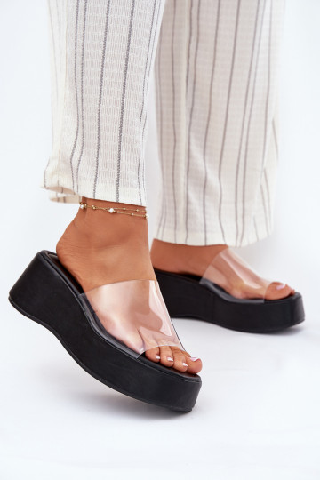 Moteriškos šlepetės Z Transparentnym Juostelėsem Ant pleišto juodos spalvos Meltiana 2