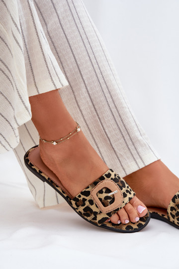 lygiapadžiai Moteriškos šlepetės dekoruoti su sagtimis su leopardo kailio raštais Clariola