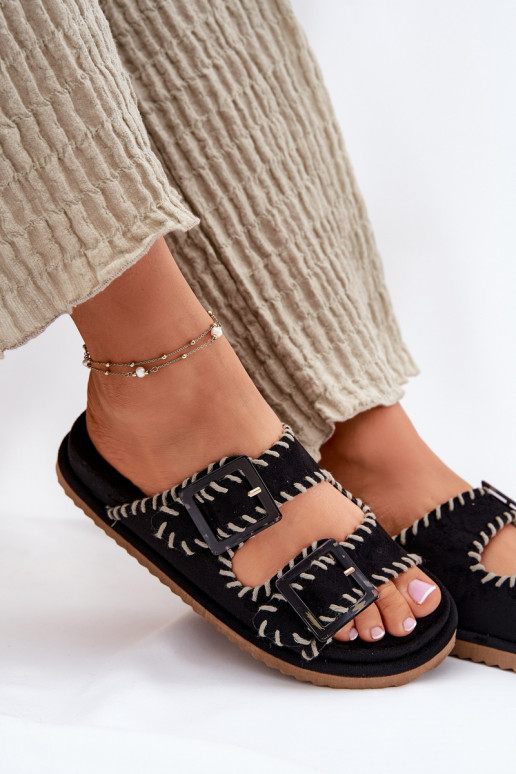 Moteriškos šlepetės su sagtimis I Ozdobnym Obszyciem juodos spalvos Visley