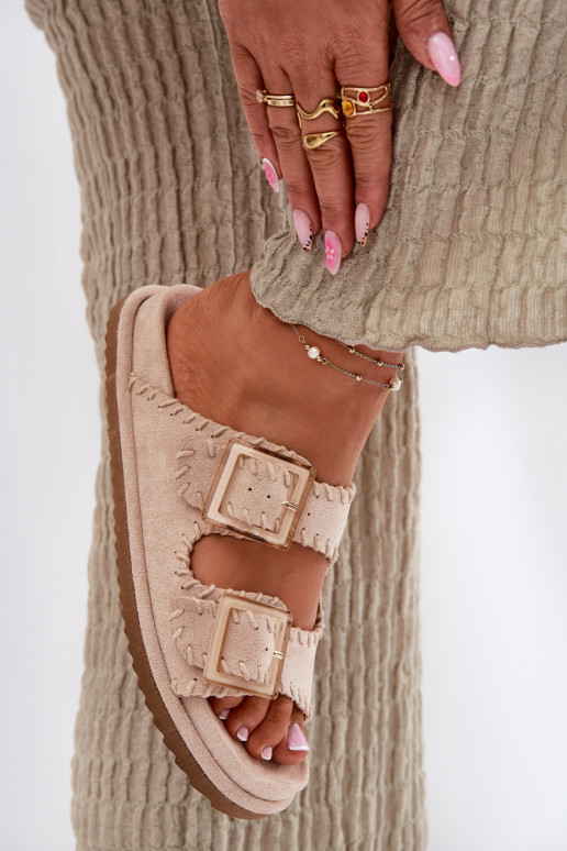 Moteriškos šlepetės su sagtimis I Ozdobnym Obszyciem smėlio spalvos Visley