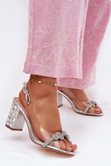 Perregimi basutės su kulniukais D&A MR51-705 sidabro spalvos 2