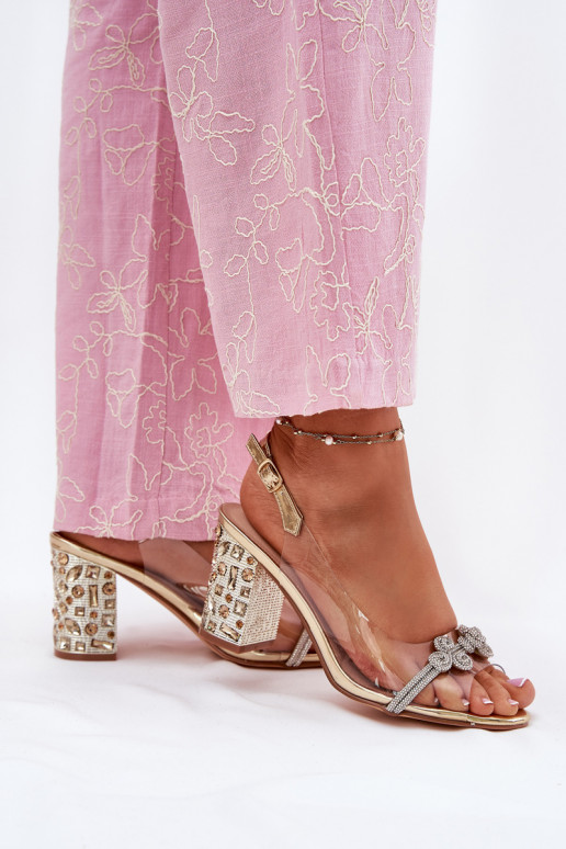 Perregimi basutės su kulniukais D&A MR51-705 aukso spalvos