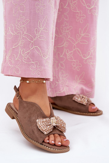 Moteriškos basutės su kaspinais su plačiais kulniukais S.Barski KV51-014 smėlio spalvos