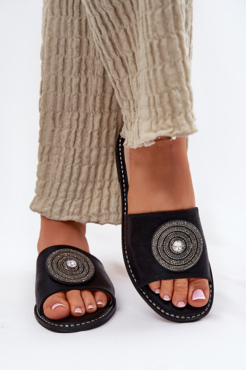 Moteriškos šlepetės su plačiais kulniukais su ornamentais S.Barski KV51-013 juodos spalvos