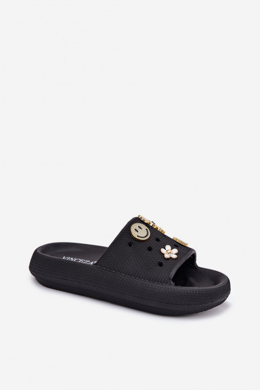 Moteriškos šlepetės Lengvos šlepetės Z Przypinkami Vinceza 76055 juodos spalvos