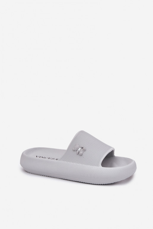 Lengvos šlepetės Moteriškos šlepetės su platforma Su Meškiuku Vinceza 75210 pilkos spalvos